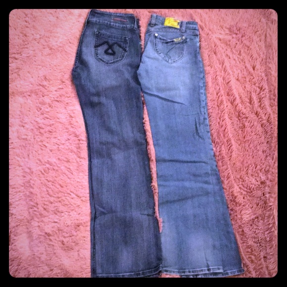 Vigoss Jeans- Reposhing the jeans on the left only - Picture 1 of 2